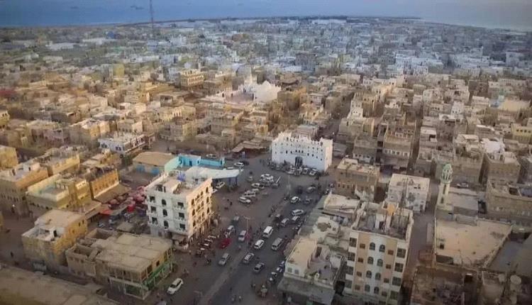 المكلا.. مقتل وإصابة 14 شخصا في اشتباكات قبلية بالشحر