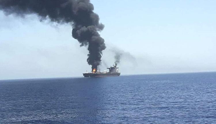 ثاني حادث من نوعه.. استهداف ناقلة نفط قبالة سواحل سلطنة عمان 
