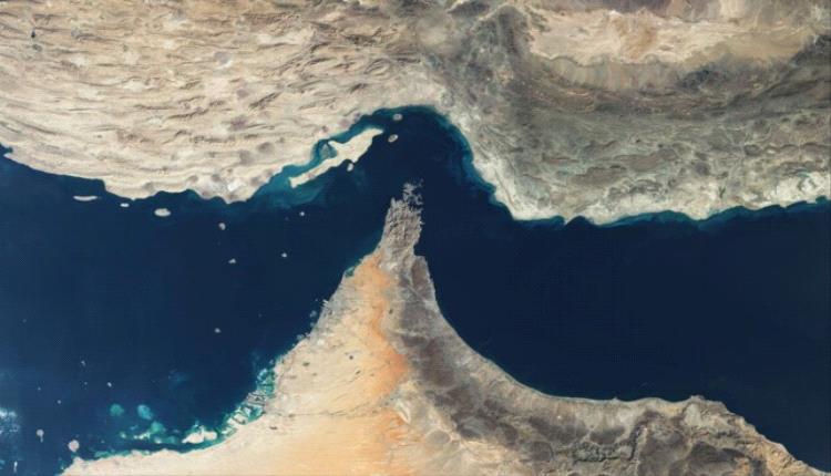 إيران تقترح السيطرة على حركة دخول السفن إلى مضيق هرمز