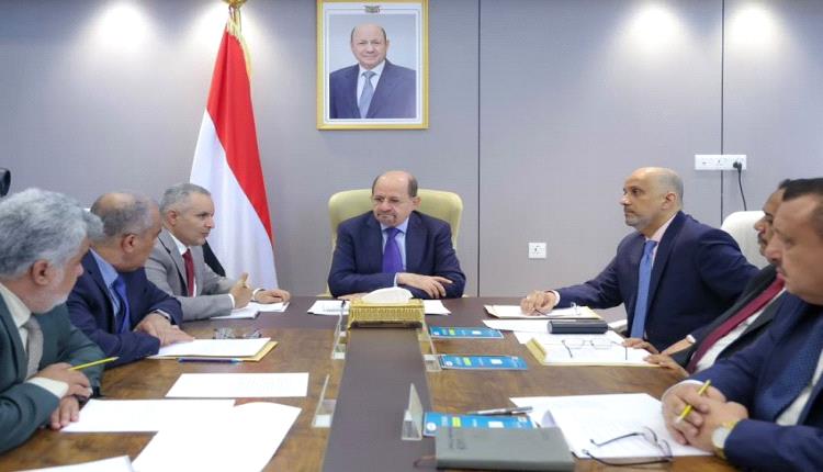 الصندوق الاجتماعي للتنمية يعقد اجتماعه في عدن ويوجه رسالة للمانحين