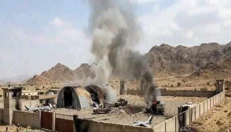 الحوثي يستهدف بالصواريخ معسكر لقوات الطوارئ في مأرب وسقوط عشرات القتلى والجرحى