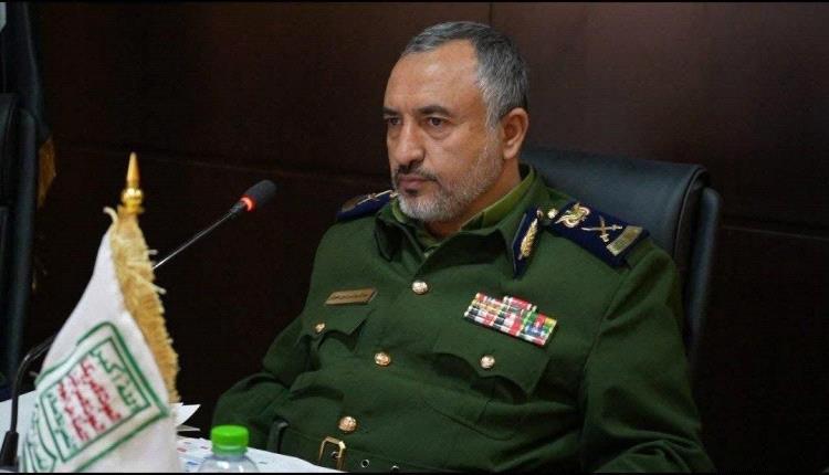الحوثي يخفي كبار القيادات والوزراء والمسؤولين داخل فنادق صنعاء.. تفاصيل تحركات سرية