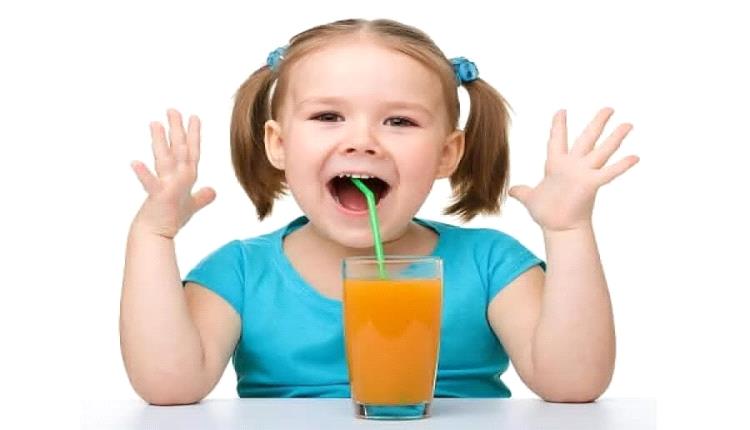 تناول المشروبات المحلاة في مرحلة الطفولة يزيد من خطر ارتفاع ضغط الدم لاحقاً