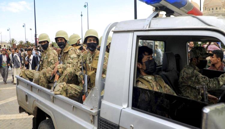 الحوثي يخنق العمل الصحفي ويجبر المراسلين على التبعية المطلقة لرواية الجماعة