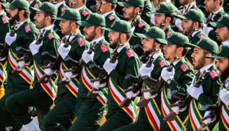 الحرس الثوري الإيراني ينفي التواصل مع واشنطن عبر قنوات غير رسمية