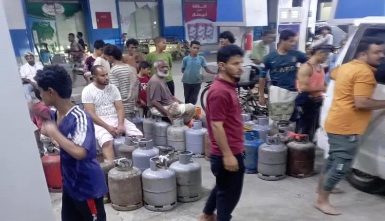 إنتاج متراجع وتطمينات رسمية بلا أثر.. غاز مأرب غائب عن المواطنين