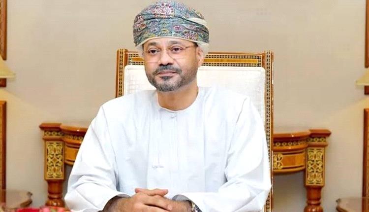 وزير الخارجية العماني: نأمل الإعلان قريباً عن ممر ملاحي مؤقت في هرمز