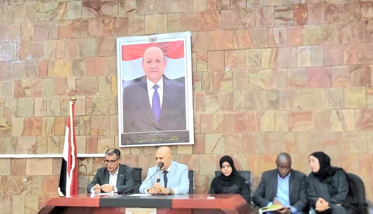 تعز تضع خطة طوارئ عاجلة مع الأمم المتحدة لمواجهة تداعيات الحصار والتصعيد