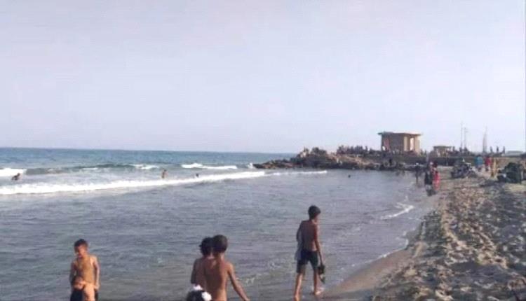 أبين.. غرق شخصين أثناء السباحة في ساحل الشيخ عبدالله 