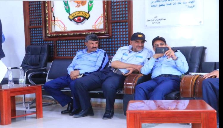 الحوثيون يخفون العويري وسط مناشدة أسرته الكشف عن مصيره