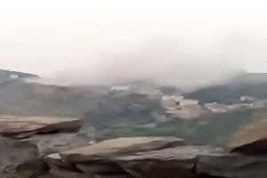 انفجار عنيف يهز شرعب بعد سقوط 3 صورايخ على هذه القرى.. هلع واسع ودمار كبير