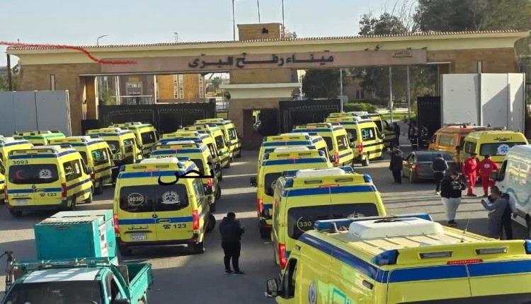 مصر ترسل آلالاف من جنود الجيش الأبيض إلى حدود غزة 