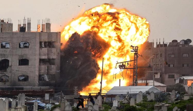 جيش الإحتلال الإسرائيلي يعلن استهداف مواقع لحماس في غزة