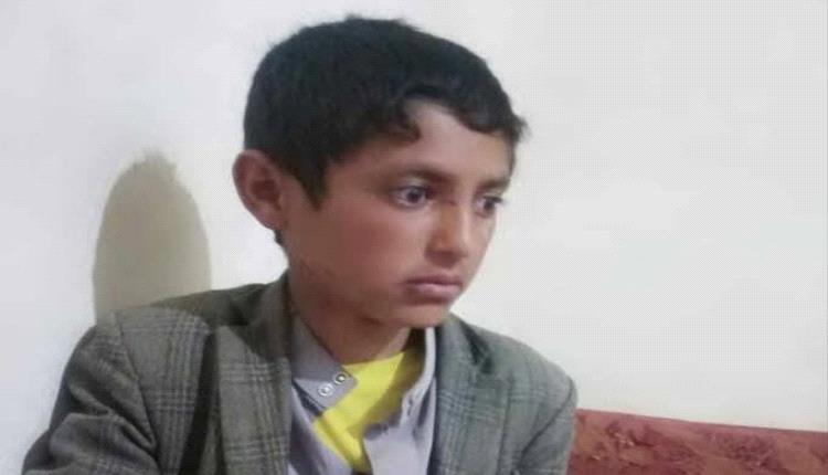 اختطف مشرف في مليشيا الحوثي الإرهابية، طفلاً في الحادية عشر من عمره، وأودعه في أحد سجون المليشيا، بمحافظة عمران شمالي اليمن. #اليمن 