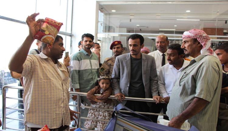 سلطة حضرموت تدشن  الحملة الميدانية لمراقبة إشهار أسعار المواد الغذائية