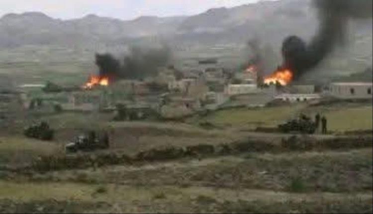 معززة بعشرات الاطقم.. قوات حوثية تحاصر قرية الجلبي في المحويت