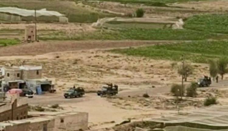 "حصار خانق".. "إرهاب" حوثي يلاحق القبائل بـ3 محافظات يمنية