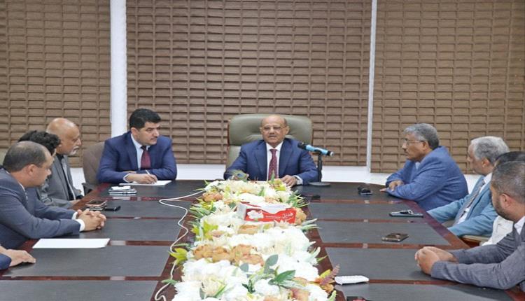 لقاء هام يجمع محافظ البنك مع القطاع المصرفي اليمني ويؤكد: لا تحريك في أسعار الصرف