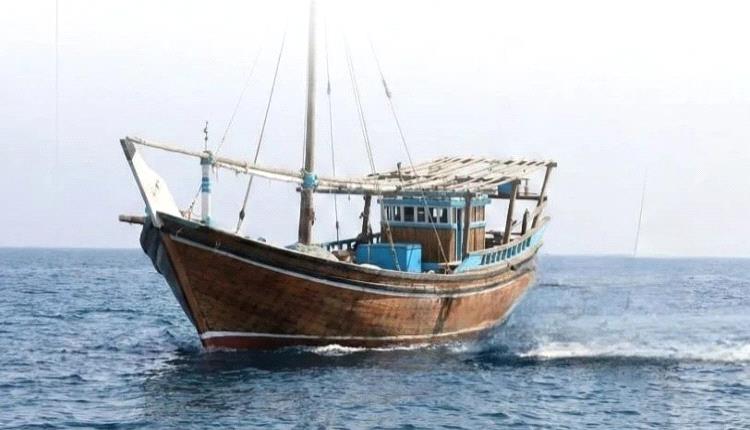 سلطة شبوة تعلن انهاء احتجاز مركب صومالي قبالة سواحل بئر علي وتكشف أسباب الحادثة