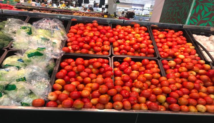 الحوثي يخفي 12 تاجر ويغلق سوق استثماري بهدف إنعاش سوق مملوك لقيادي بالجماعة