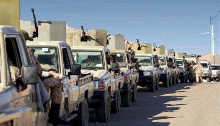 المهرة.. درع الوطن تعزز الأمن في منفذ شحن الحدودي مع عُمان 