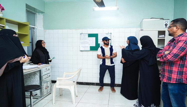 مدير صيرة يتفقد مستوى الخدمات في المراكز الصحية بالمديرية