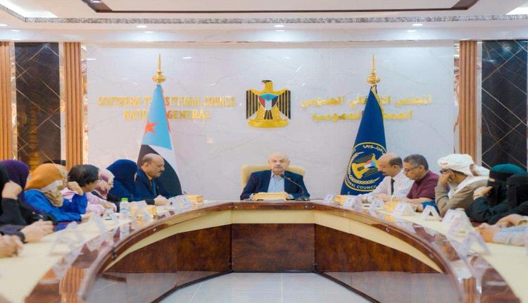 جمعية الانتقالي تطالب بحوار جنوبي في بلد محايد لضمان النزاهة.. وتدعو إلى الاحتشاد في عدن والمكلا 