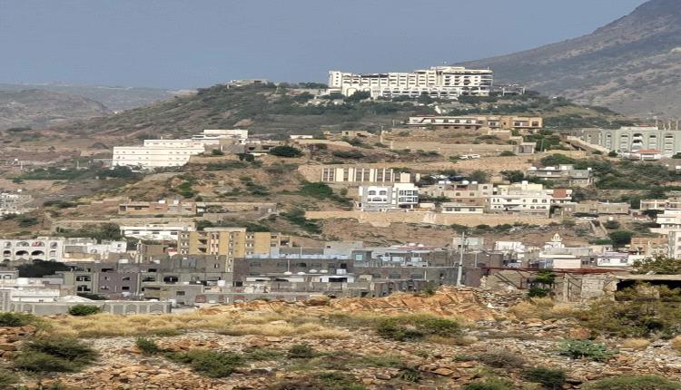 ابتزاز وتهديد موظفين داخل مستشفى خاص بتعز