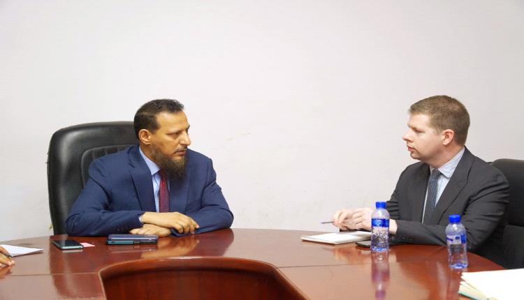 محافظ عدن يناقش مع مكتب المبعوث الاممي اعادة تموضع القوات العسكرية واستئناف العملية السياسية 