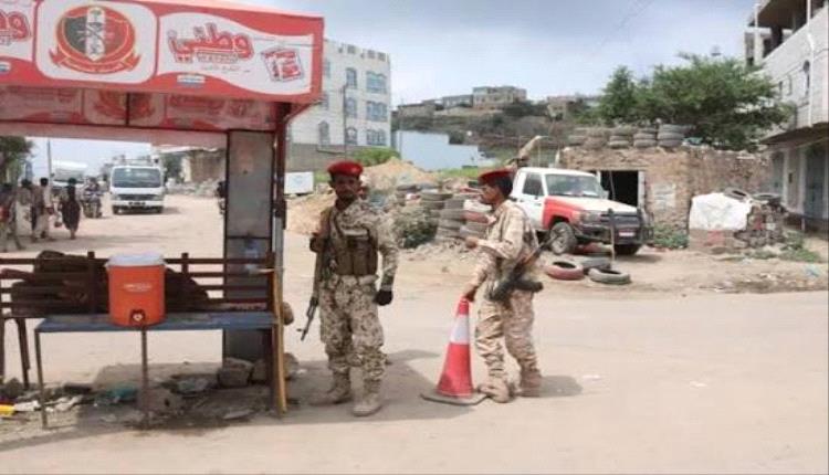 تعز تحت مقصلة الإخوان.. نقاط التفتيش تتحول إلى مصانع جبايات وابتزاز منظم يتحدى الدولة وقراراتها 