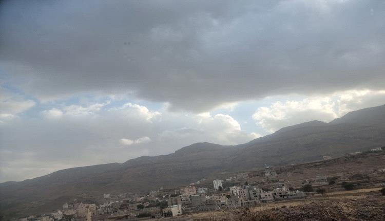 معتدلاً في السواحل وشديد البرودة في المرتفعات الجبلية.. توقعات طقس اليوم 