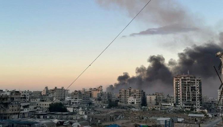 غارات إسرائيلية مكثفة داخل الخط الأصفر شرق قطاع غزة 