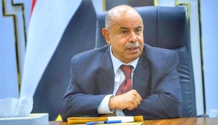 الخنبشي: ميناء المكلا رافد اقتصادي حيوي ونقف خلف تطويره 