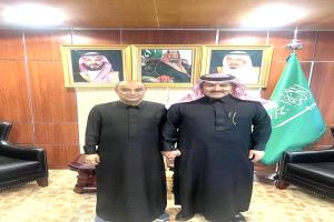 ظهور مفاجئ لبن بريك مع السفير السعودي في الرياض