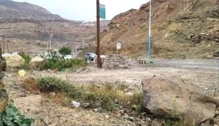 صنعاء تشتعل غضباً.. الحوثي يصادر أثمن عقارات المواطنين بوثائق مزورة