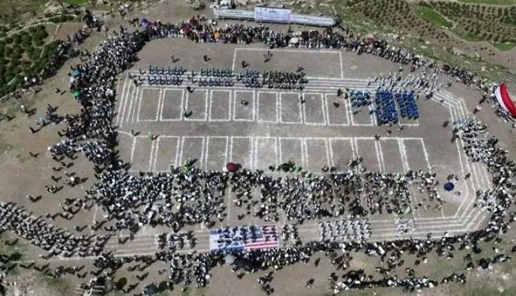 الحوثيون يختطفون 20 طالباً في صعدة بسبب عبارة على جدار مدرسة