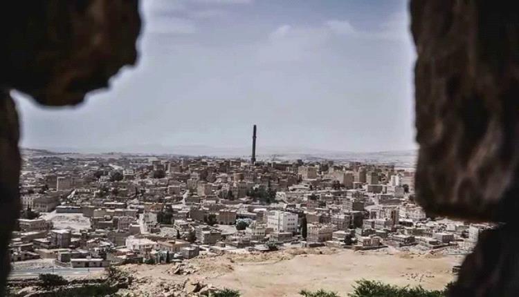 قبائل عمران تتحدى تهديدات الحوثيين .. تحرك لمنع تفجير منزل شيخ خمر