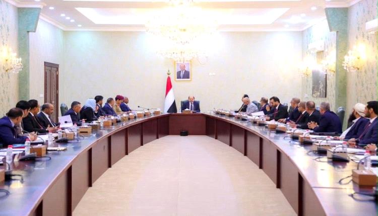 عاجل: الحكومة اليمنية تعلن حالة الانعقاد الدائم وتشكل فريق أزمة لمواجهة التصعيد الحوثي