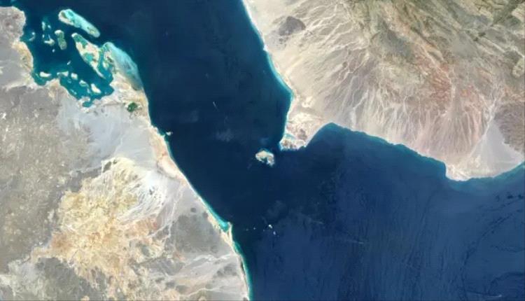 السعودية تتحدى تهديدات الحوثي.. وسفن المملكة تعبر مضيق باب المندب