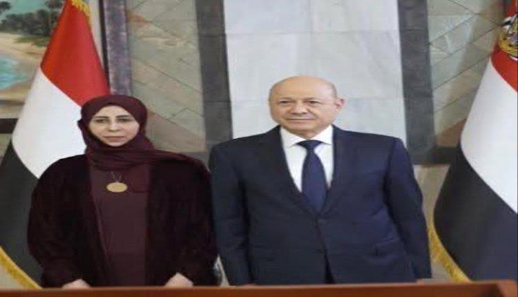 "وزارة الخارجية حتة واحدة".. غضب واسع ينتقد تعيين الزوبة ويصف القرار بالاستهانة بمعركة التحرير