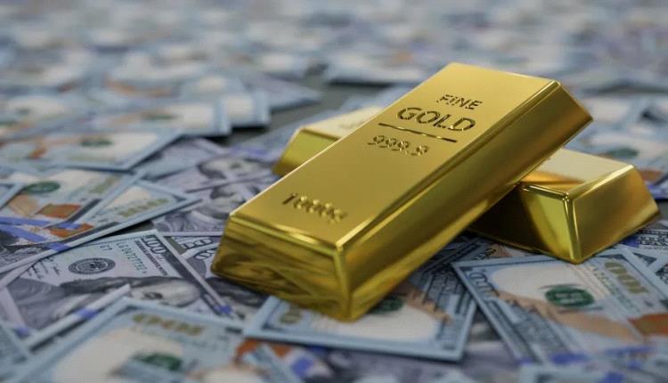تفاصيل.. إيران ترسل شحنات عسكرية وكميات كبيرة من الذهب إلى اليمن