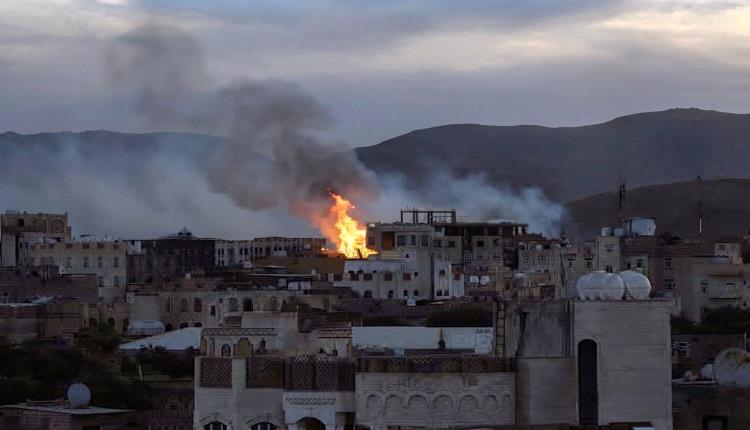 بعد الضربات الموجعة.. الحوثي يحظر تصوير مواقع القصف ويهدد بملاحقة المواطنين
