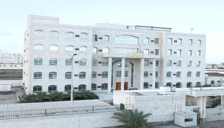 خطبة نارية عن سجون مأرب تهز اليمن.. والنائب العام يفتح تحقيق عاجل في اتهامات الشيخ عبادي