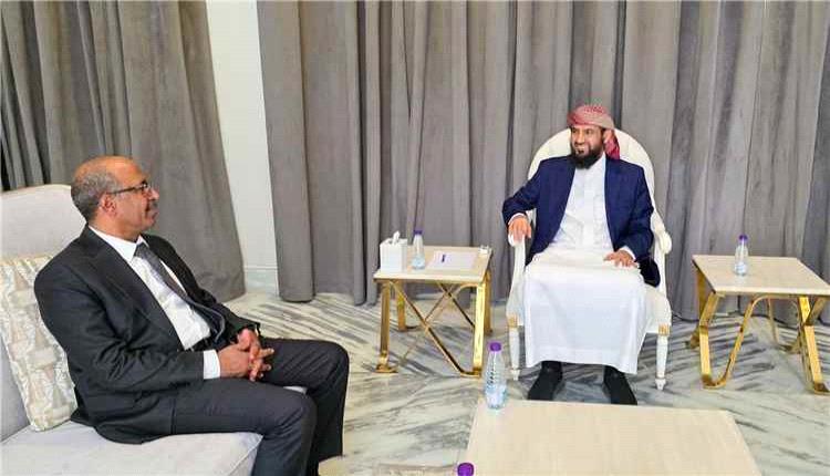 المحرّمي يناقش ترتيبات استئناف تصدير النفط وتعزيز موارد الدولة