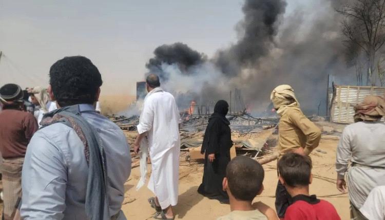 حريق يلتهم مساكن النازحين في مأرب
