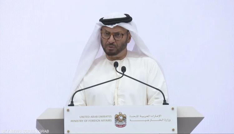 مستشار الرئيس الإماراتي: اليمن والمنطقة تدفع ثمن الطموح الإيراني