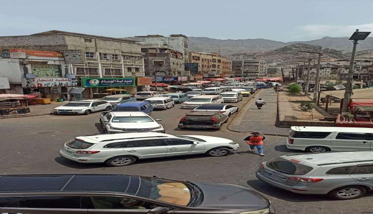 وزراء الأونلاين يخذلون عدن ويشرعنون الفساد.. وعود رئيس الحكومة تتبخر والكهرباء تلفظ أنفاسها الأخيرة