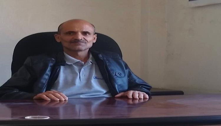 صحفي في تعز يواجه آلة الفساد وحيدا ويُفاجأ باستدعاء بعد 33 يوماً من بلاغه للنيابة