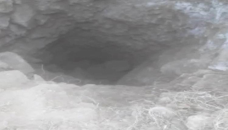 تاريخ اليمن يُنهب بـ"الواتساب".. تواطؤ حوثي فاضح يفرّغ حصن ظفار التاريخي من آثاره