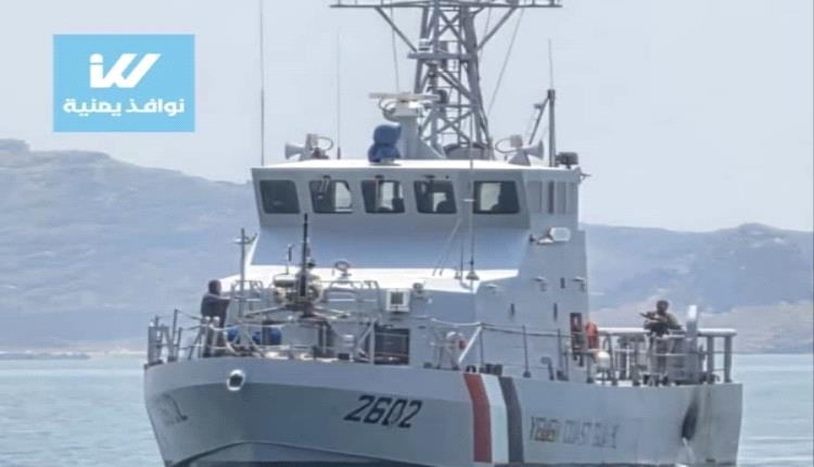 الأمن يواصل البحث عن قارب معطل قبالة سواحل المهرة يقل 22 شخصاً 